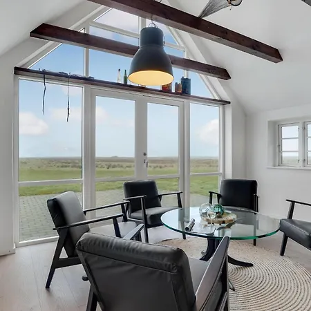 Lovely In Ringkobing With Wifi 別荘