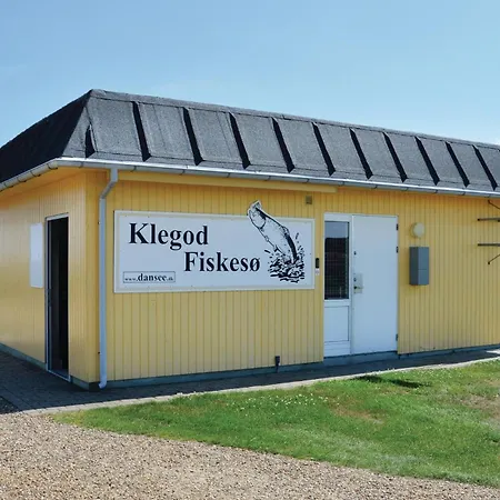Stunning In Ringkobing With Kitchen
